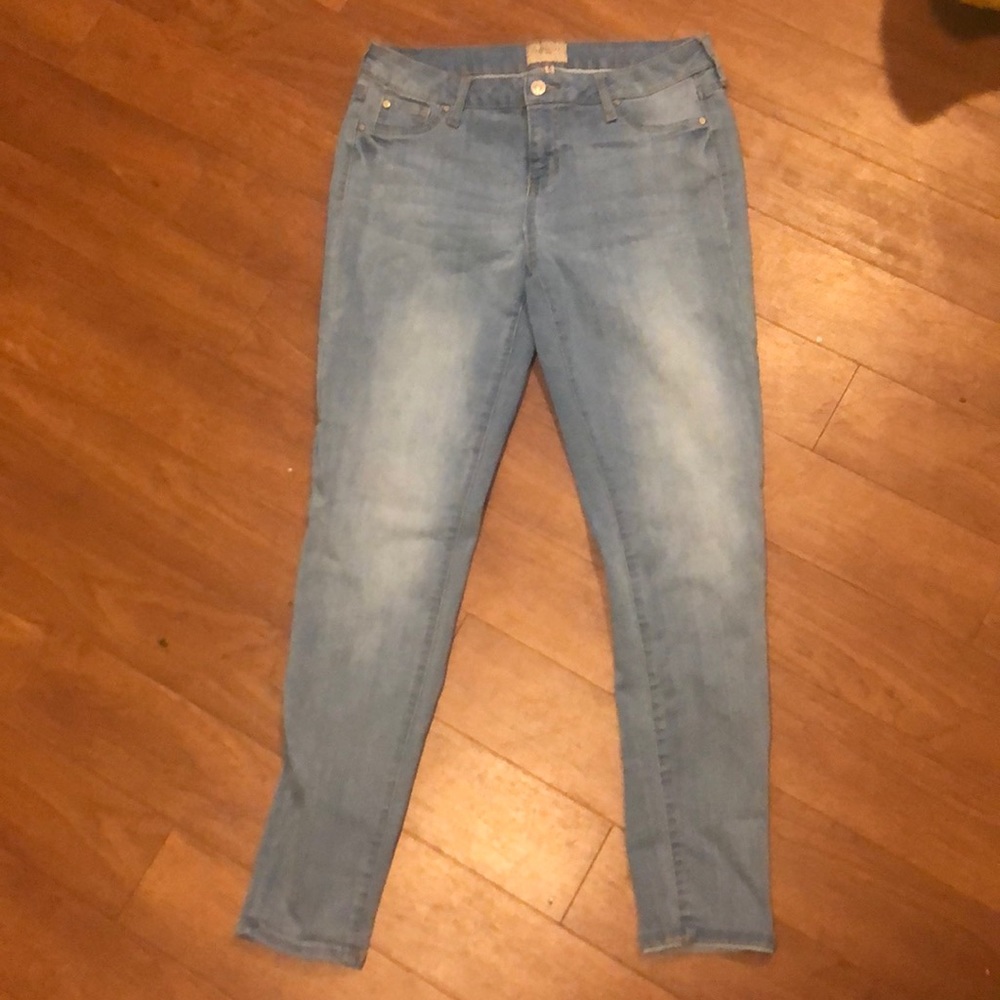 celebrity pink light wash mid waisted denim jeans